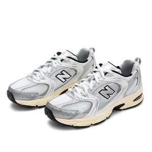 New Balance 530 Sneakers
